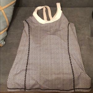 Lululemon spandex top size 12